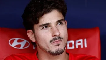 Atletico Madrid Pastikan Julian Alvarez Tidak Dijual ke Barcelona