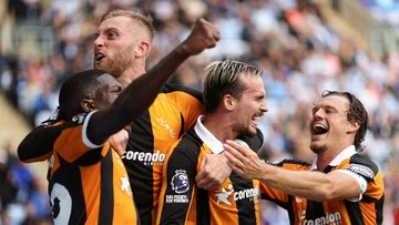 Awali Musim Gemilang, Hull City Pimpin Papan Atas Liga Inggris