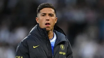 Enzo Fernandez Pecahkan Enam Rekor Transfer Selama Tiga Tahun di Inggris