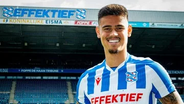 Kecaman Datang ke Heerenveen Usai Rekrut Bek Timnas Indonesia Mees Hilgers