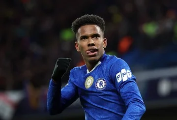 Estevao Pikir-Pikir Tinggalkan Chelsea Demi Menit Bermain Lebih Banyak
