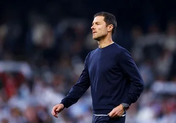 Sikap Xabi Alonso Menanggapi Keputusan Chelsea Tanpa Pemain Tengah Baru