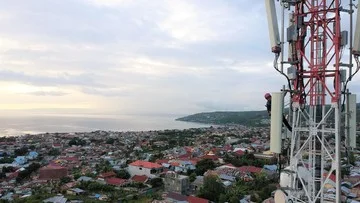 XLSmart Tahan Investasi Menara di Badung Akibat Sengketa Hukum