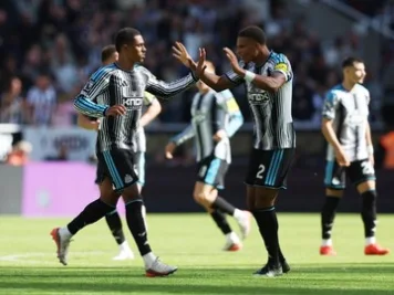 Hasil Liga Inggris: Gol Dramatis Jacob Ramsey Selamatkan Muka Newcastle