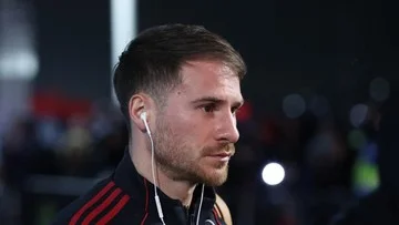 Kontrak Baru Belum Datang, Gelandang Liverpool Ini Mengaku Sedih