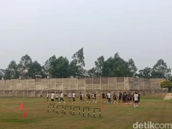 Jelang Jamu Persib, Skuad Persija Digembleng Latihan Fisik