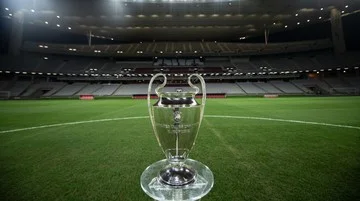 Daftar Top Skor Liga Champions: Duo Demirovic-Torres Memimpin