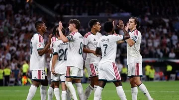 Real Madrid Tumbangkan Rayo Vallecano 4-1 Lewat Strategi Babak Pertama Jose Mourinho