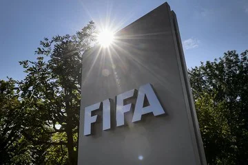 FIFA Jatuhkan Sanksi Berat dan Denda Miliaran ke Dua Mantan Tokoh Bola