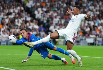 Emil Audero Dipuji John Herdman Usai Tampil Gemilang Lawan Real Madrid