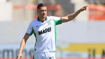 Jay Idzes Alami Cedera Otot Paha dan Terancam Absen Bela Timnas Indonesia