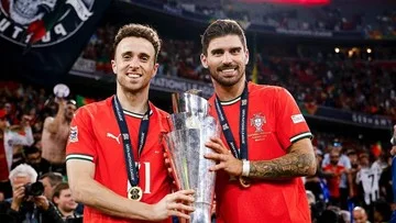 Sanksi Tegas Menanti Al Taawoun Usai Suporter Hina Ruben Neves