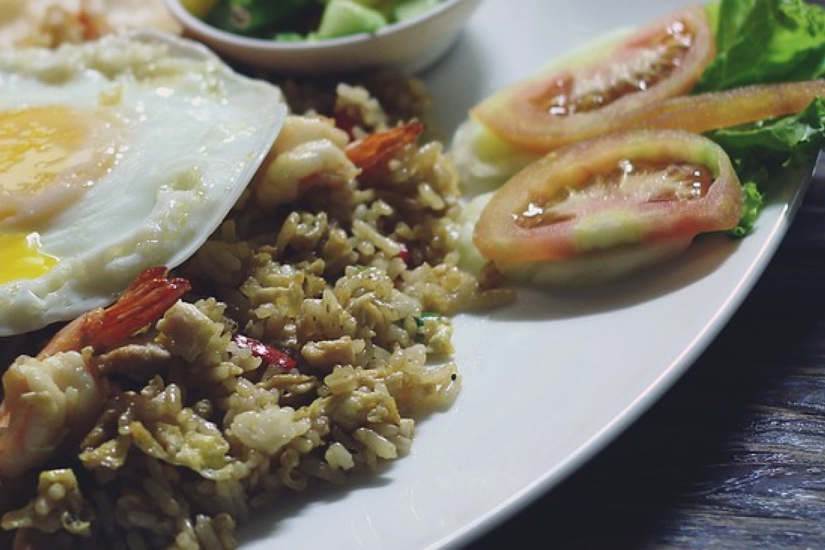 Pencinta Kuliner Wajib Kumpul! Ini Dia Daftar Nasi Goreng Terlezat yang Wajib Anda Coba Saat Malam Tiba di Kota Surabaya!