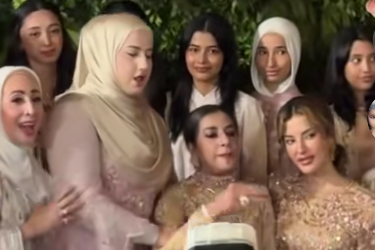 Tasyi Atashyia Tegur Kakak Usai Foto Lebaran Diunggah, Ibu Alawiyah Alatas Mengaku Dibentak Lewat Telepon