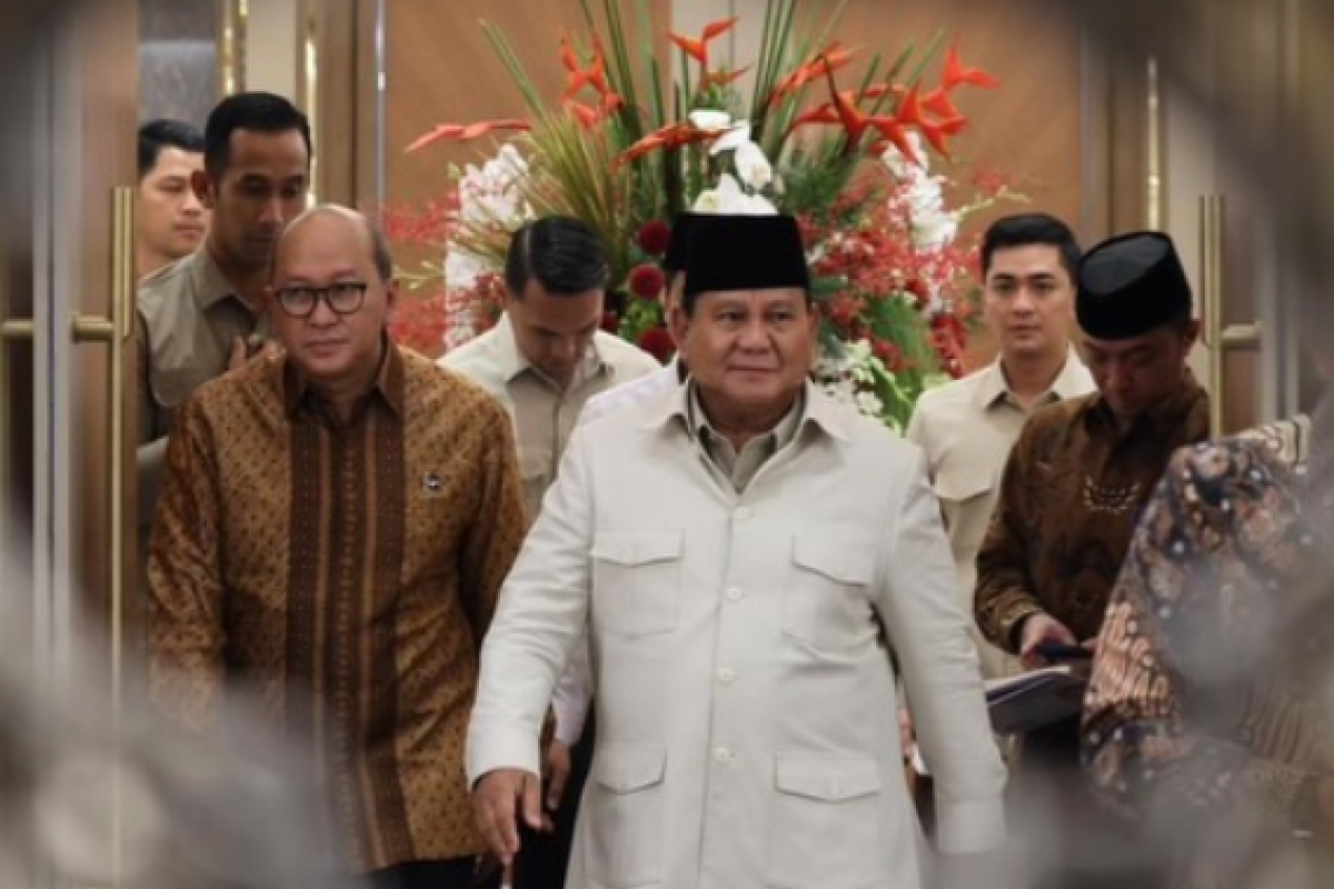 Prabowo Sholat Id di Aceh, Gibran Hadiri Istiqlal Bersama Pejabat Negara