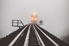 Berjarak 77 Km dari Bantul, Stasiun Kereta Terbesar di Surakarta Ini Konon Simpan Rahasia Misteri Nyi Peyot dan Nyi Minah, Siapa Mereka?