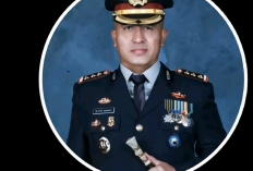 Kapolda Kalbar Pimpin Penghormatan Terakhir untuk Ka SPN Polda Kalbar Kombes Pol Bestari Hamonangan Harahap